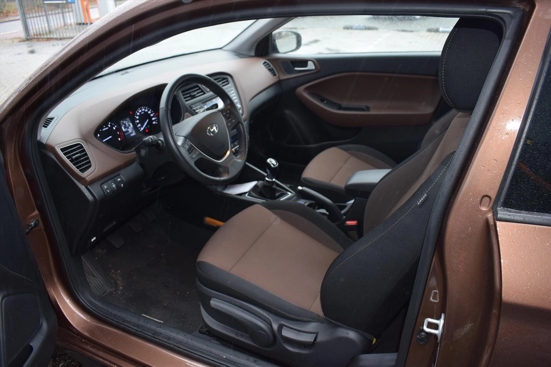 Hoofdafbeelding Hyundai i20