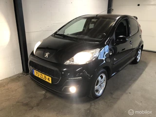 Hoofdafbeelding Peugeot 107 Peugeot 107 1.0 Black & Silver