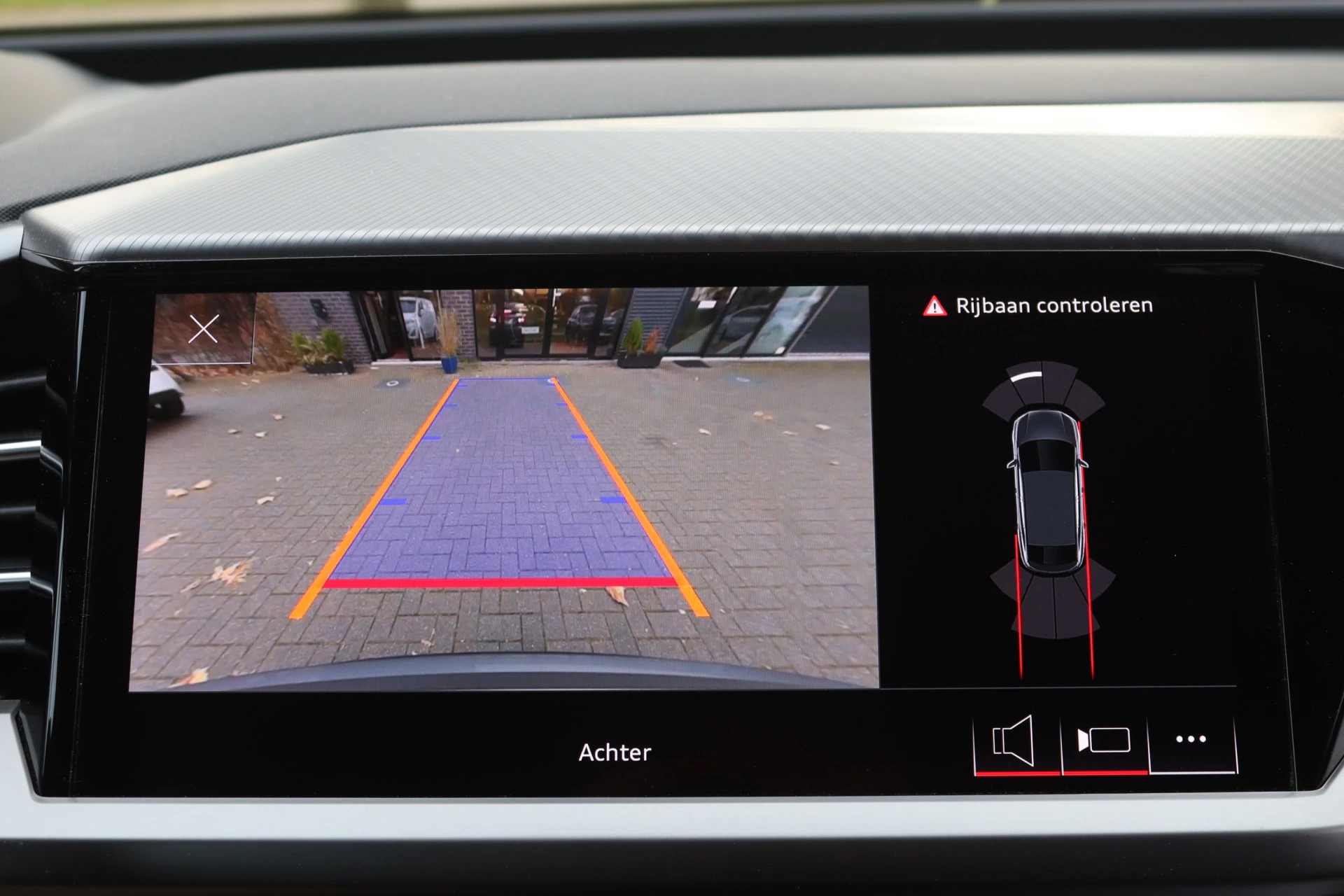 Hoofdafbeelding Audi Q4 e-tron