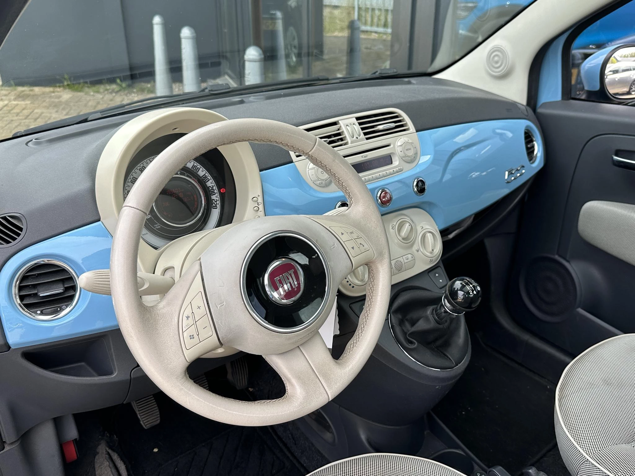 Hoofdafbeelding Fiat 500