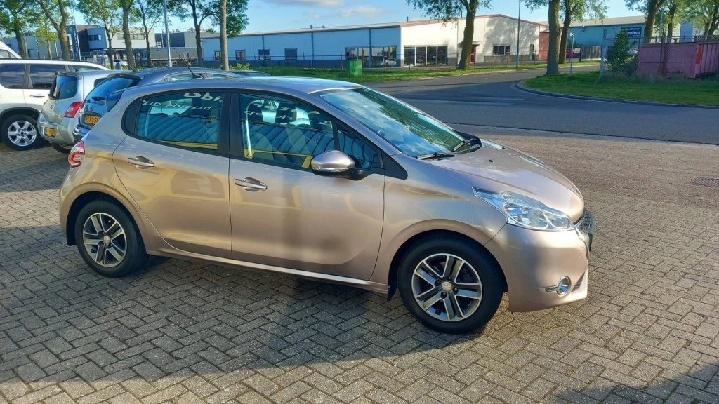 Hoofdafbeelding Peugeot 208