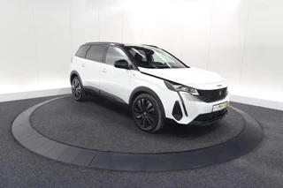 Peugeot 5008 PureTech 130 EAT8 GT Black Pack | Panoramadak | 360 Camera | FOCAL® | Adaptieve Cruise Control
