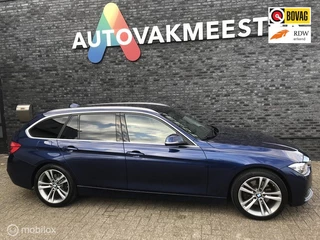 BMW 330i Touring Sport Line automaat
