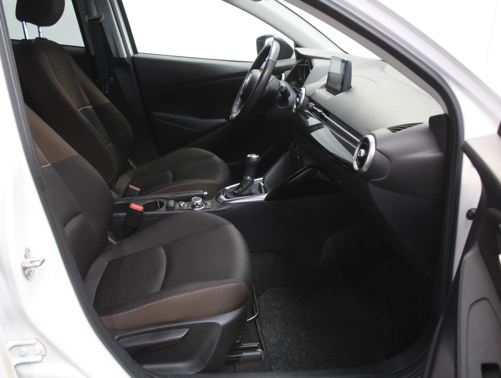 Hoofdafbeelding Mazda 2