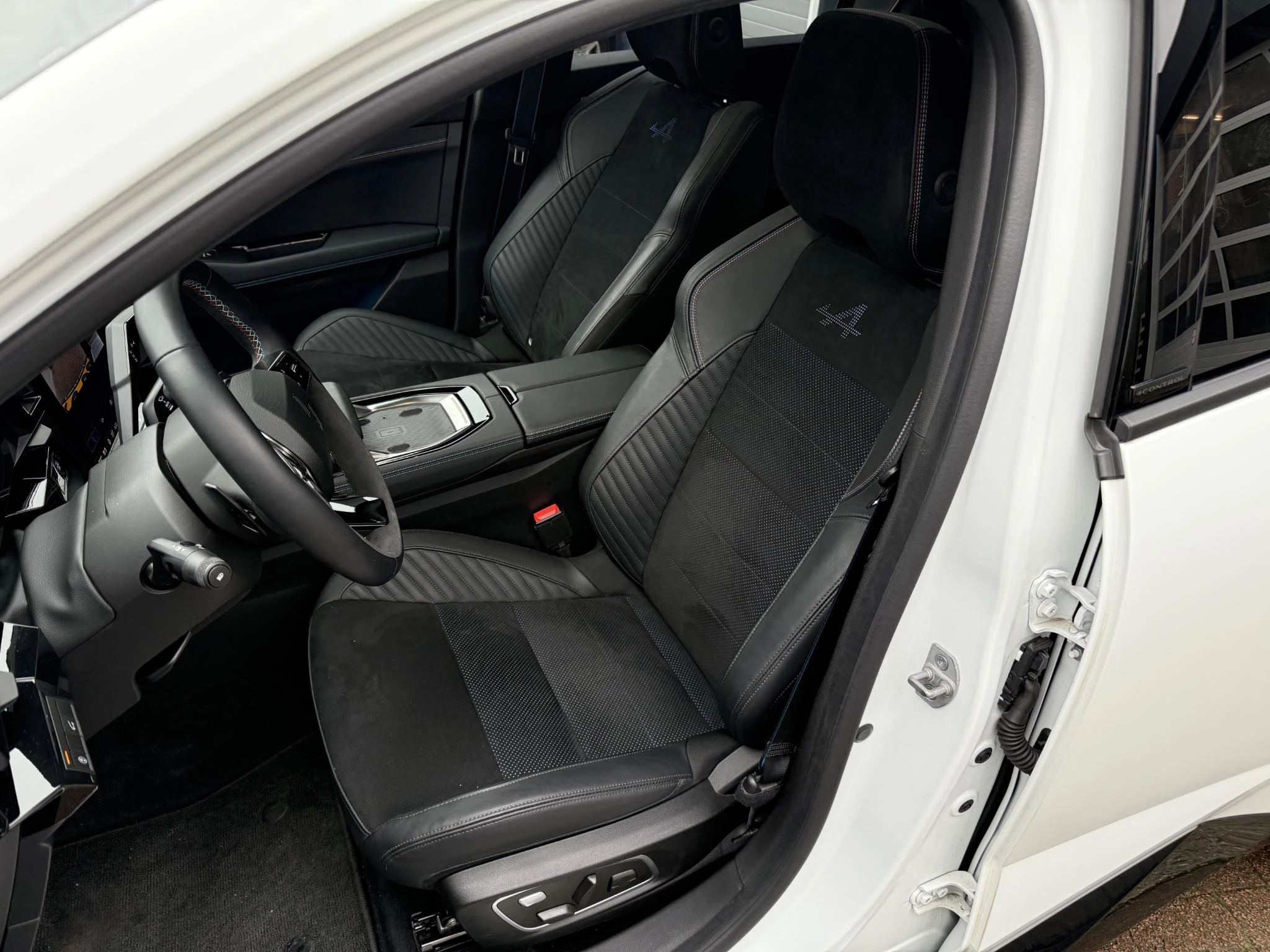 Hoofdafbeelding Renault Rafale