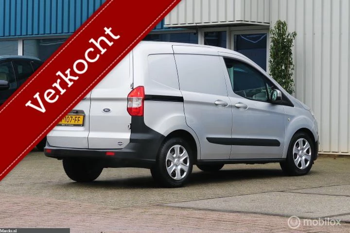 Hoofdafbeelding Ford Transit Courier