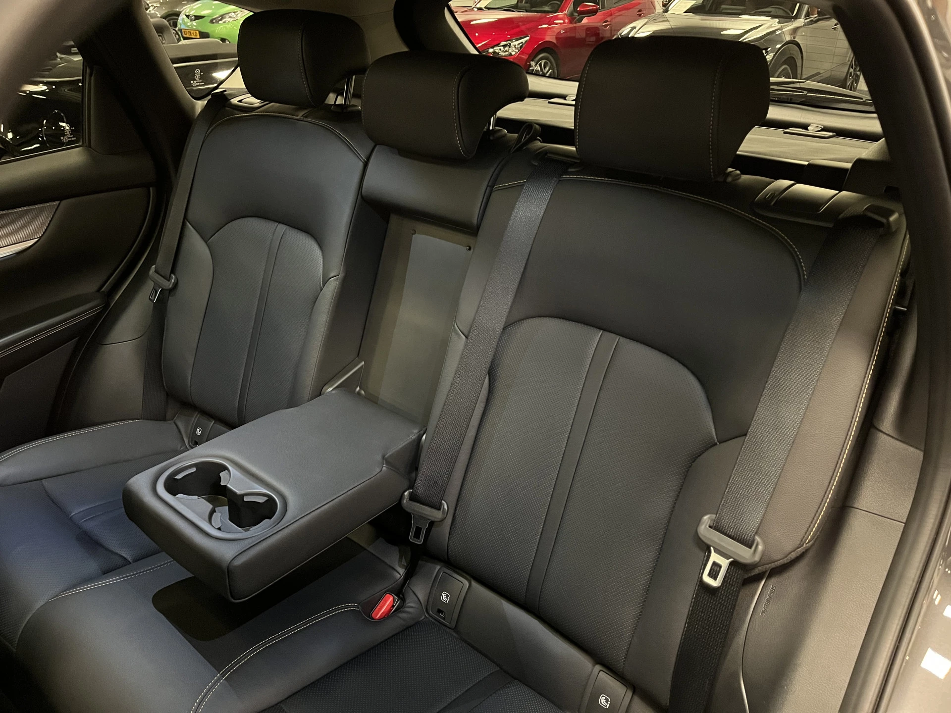 Hoofdafbeelding Mazda CX-60