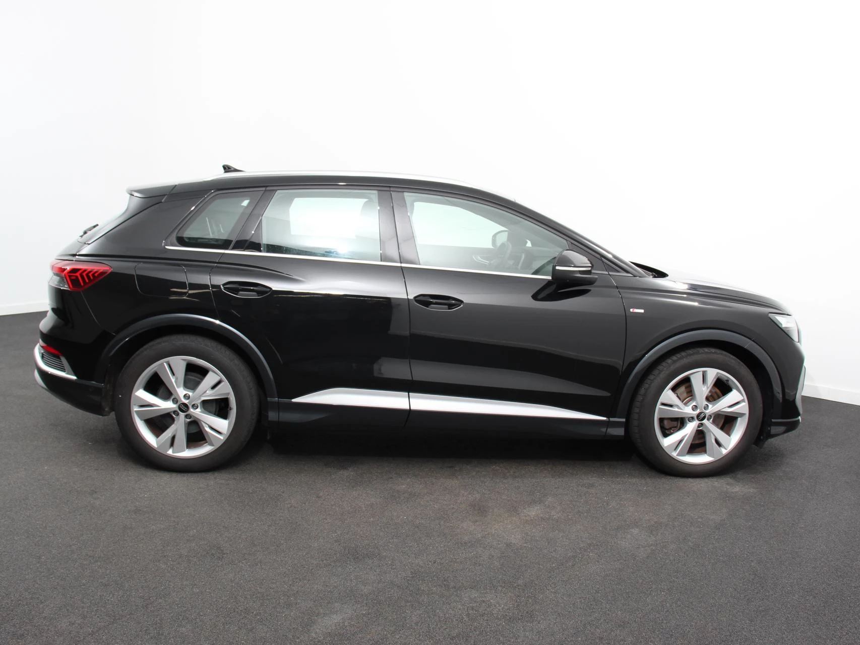 Hoofdafbeelding Audi Q4 e-tron