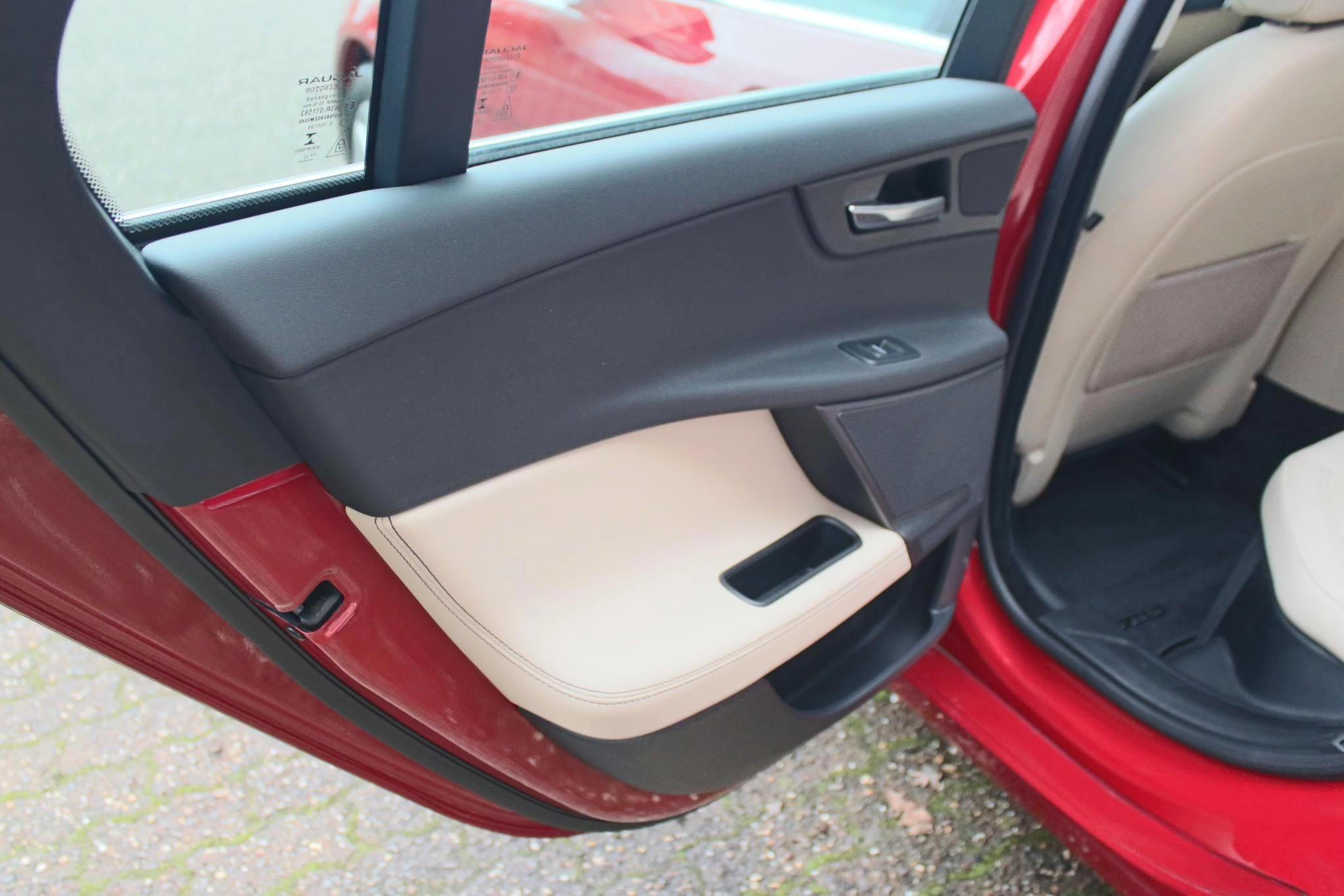 Hoofdafbeelding Jaguar XE