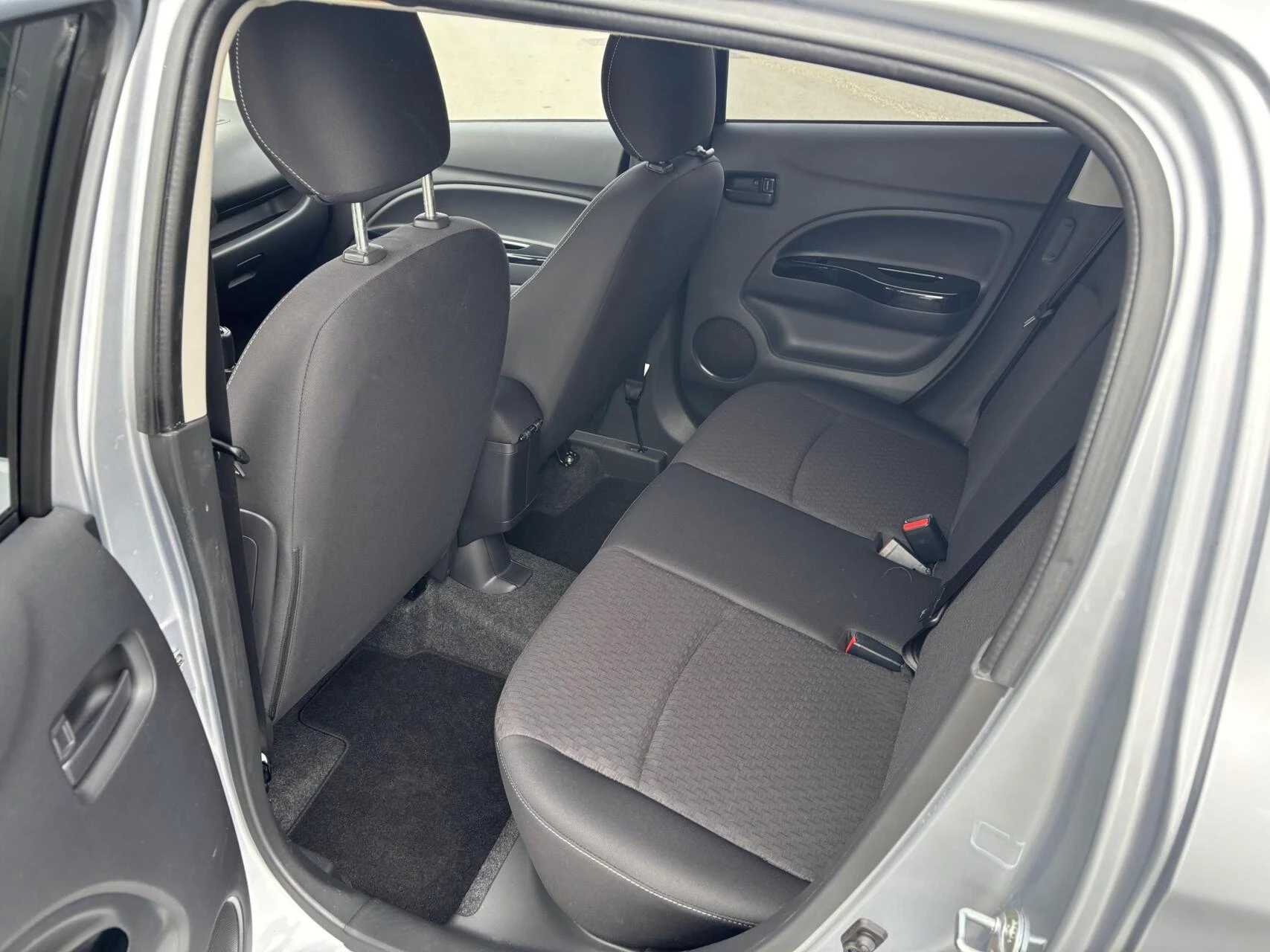 Hoofdafbeelding Mitsubishi Space Star