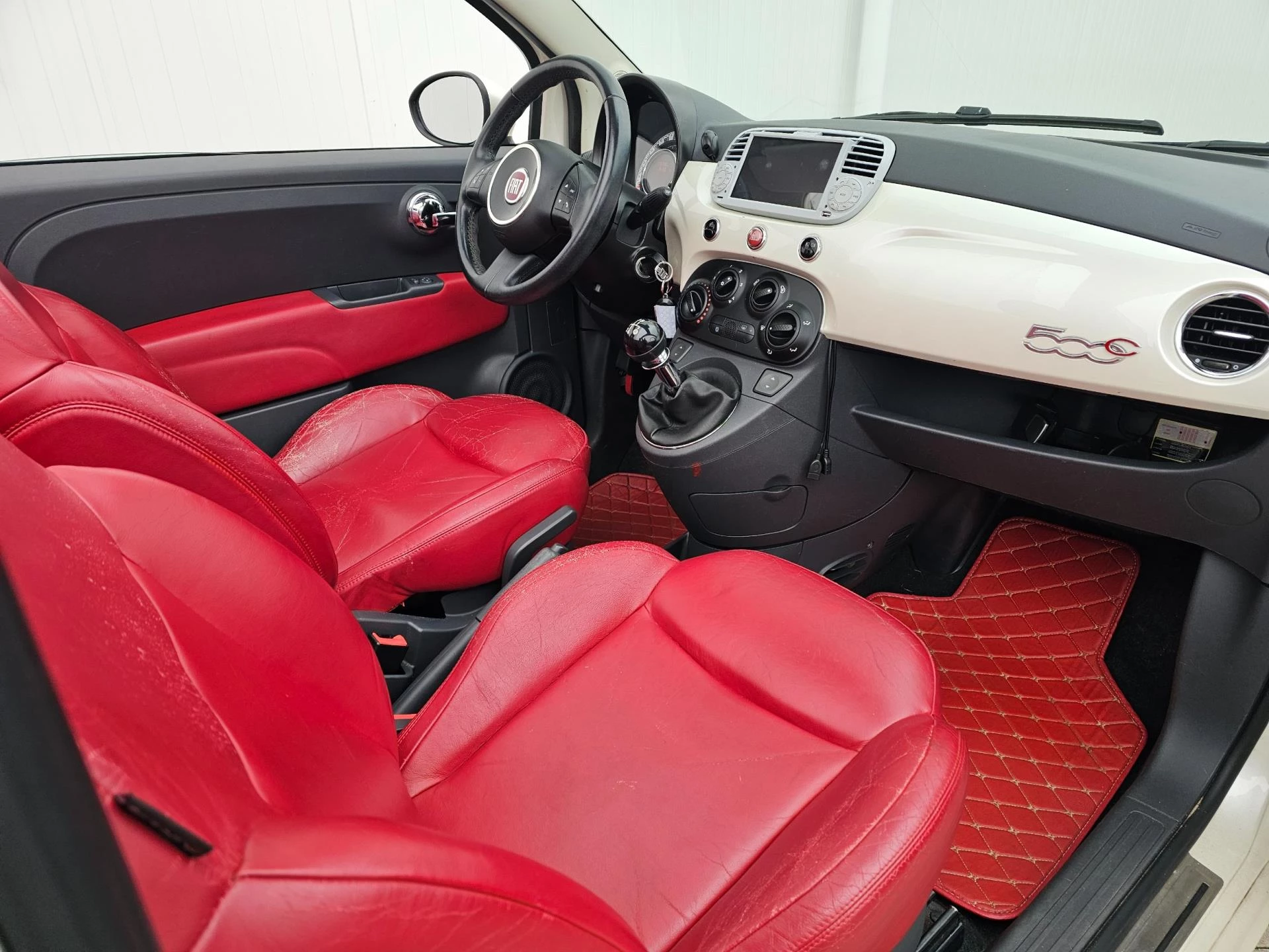 Hoofdafbeelding Fiat 500C