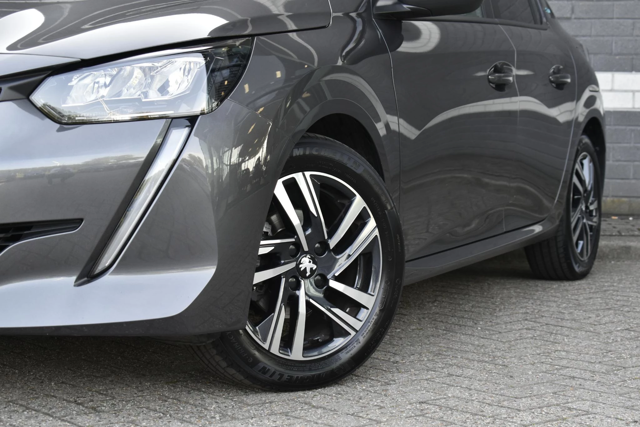 Hoofdafbeelding Peugeot 208