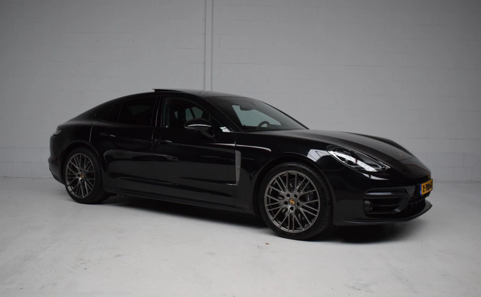 Hoofdafbeelding Porsche Panamera