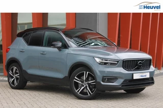Volvo XC40 T5 Recharge R-Design | Panoramadak | Stoelverwarming | Parkeercamera | Trekhaak | Pilot Assist | Glossy Black | Keyless