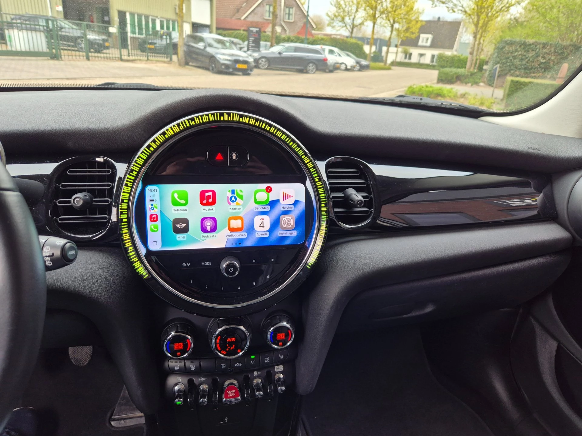 Hoofdafbeelding MINI Cooper