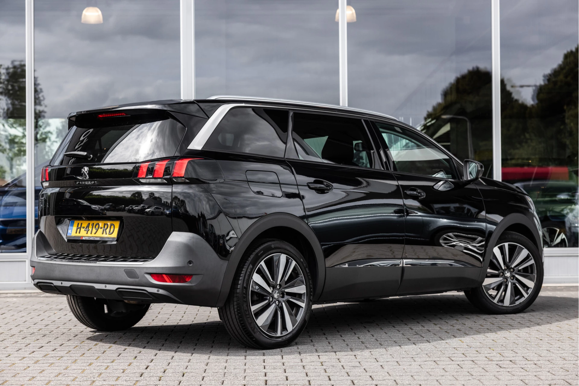 Hoofdafbeelding Peugeot 5008