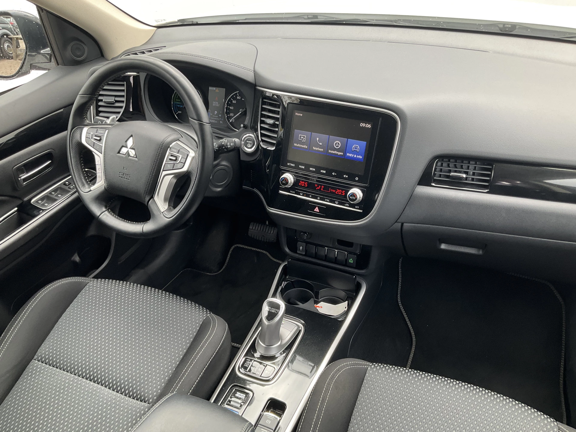 Hoofdafbeelding Mitsubishi Outlander