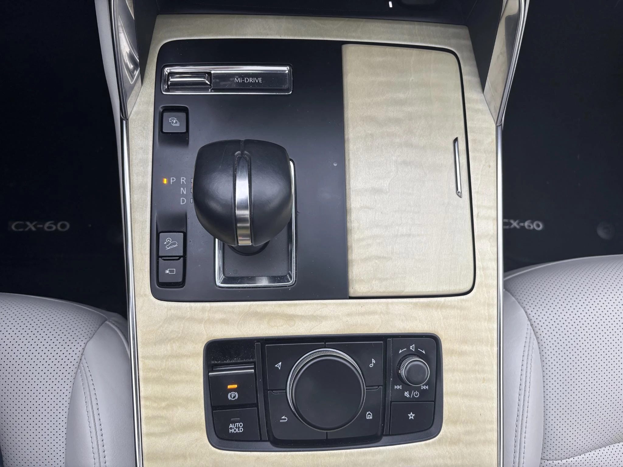 Hoofdafbeelding Mazda CX-60