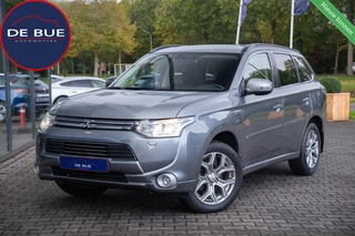 Mitsubishi Outlander 2.0 PHEV Instyle+ |1 eig.|BTW auto|Leder|Schuifdak|DAB|ACC|Trekhaak|Camera|Dealer onderhouden