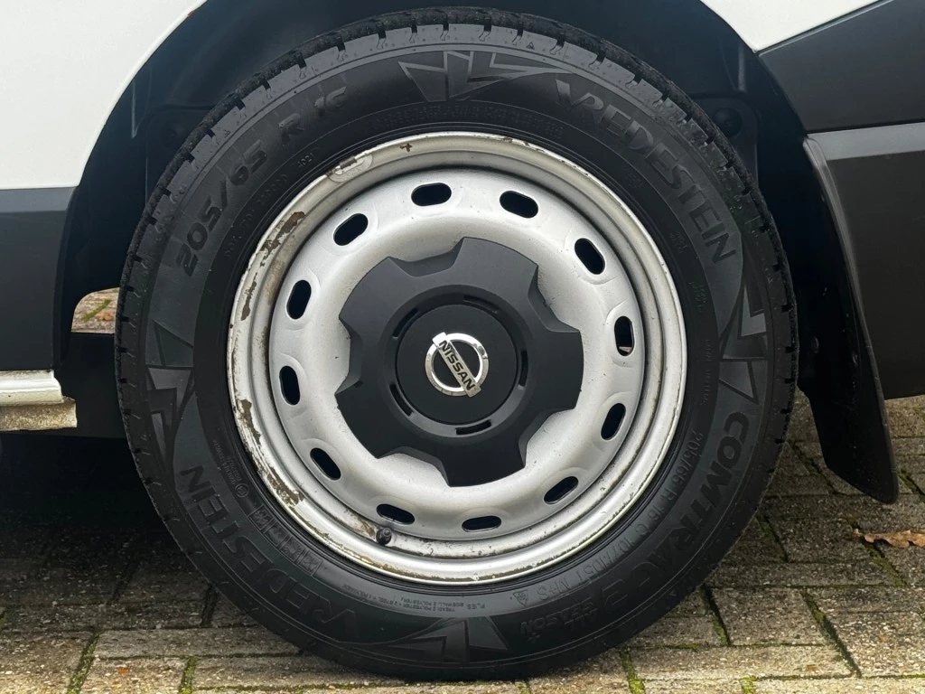 Hoofdafbeelding Nissan NV300