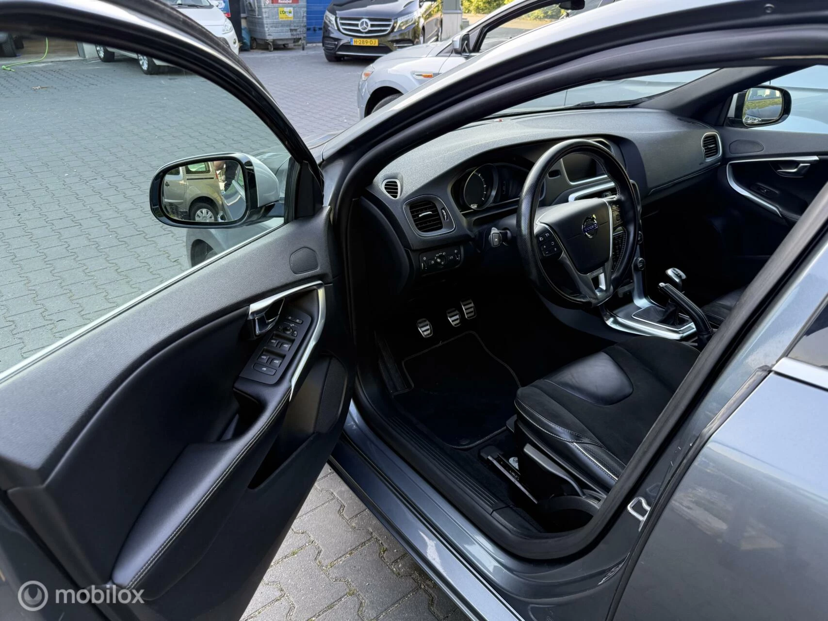 Hoofdafbeelding Volvo V40