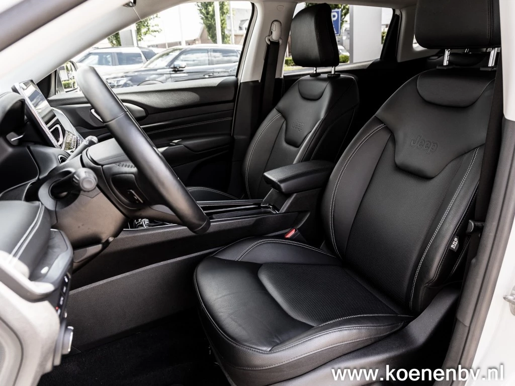 Hoofdafbeelding Jeep Compass