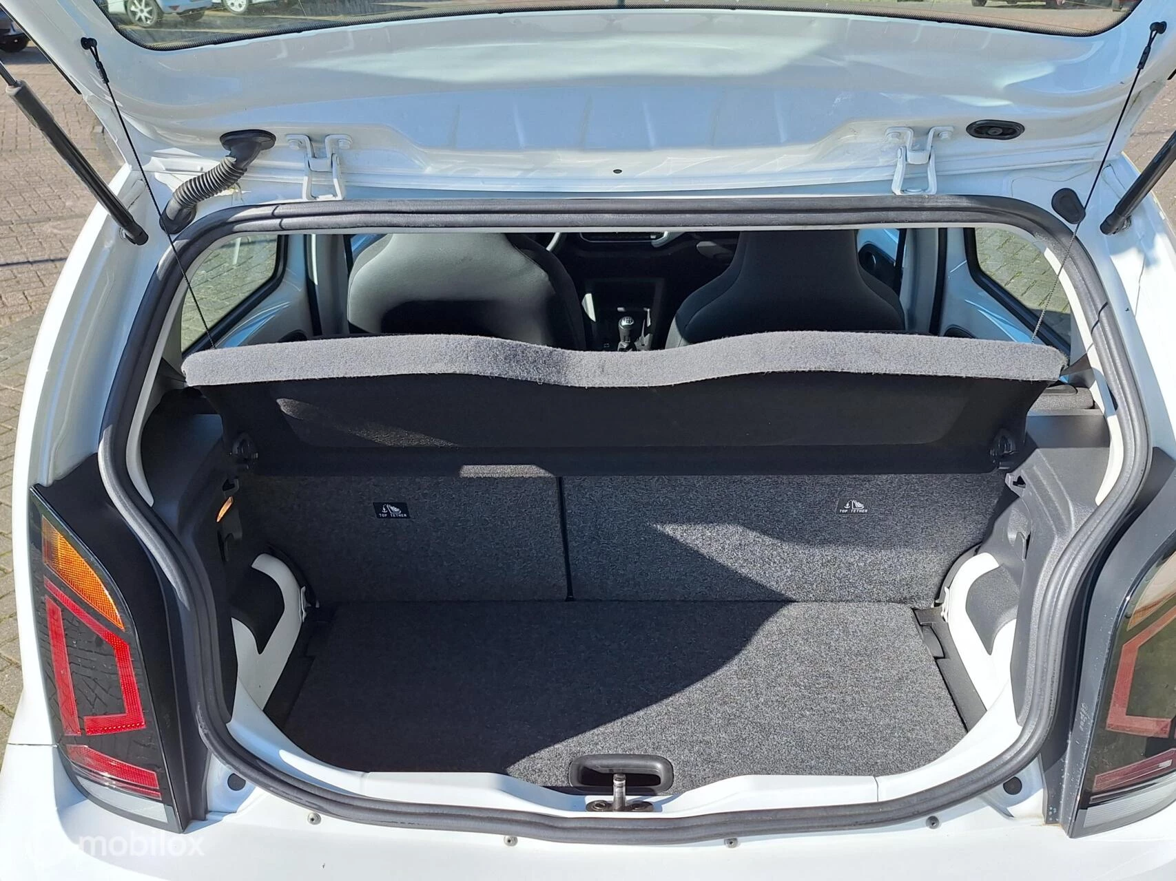 Hoofdafbeelding Volkswagen up!