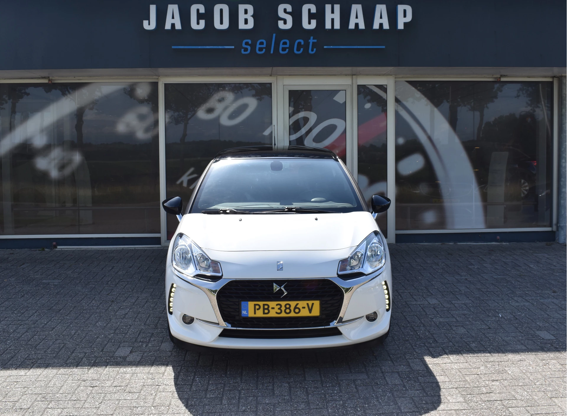 Hoofdafbeelding DS DS 3