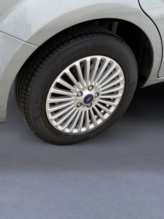 Hoofdafbeelding Ford Mondeo