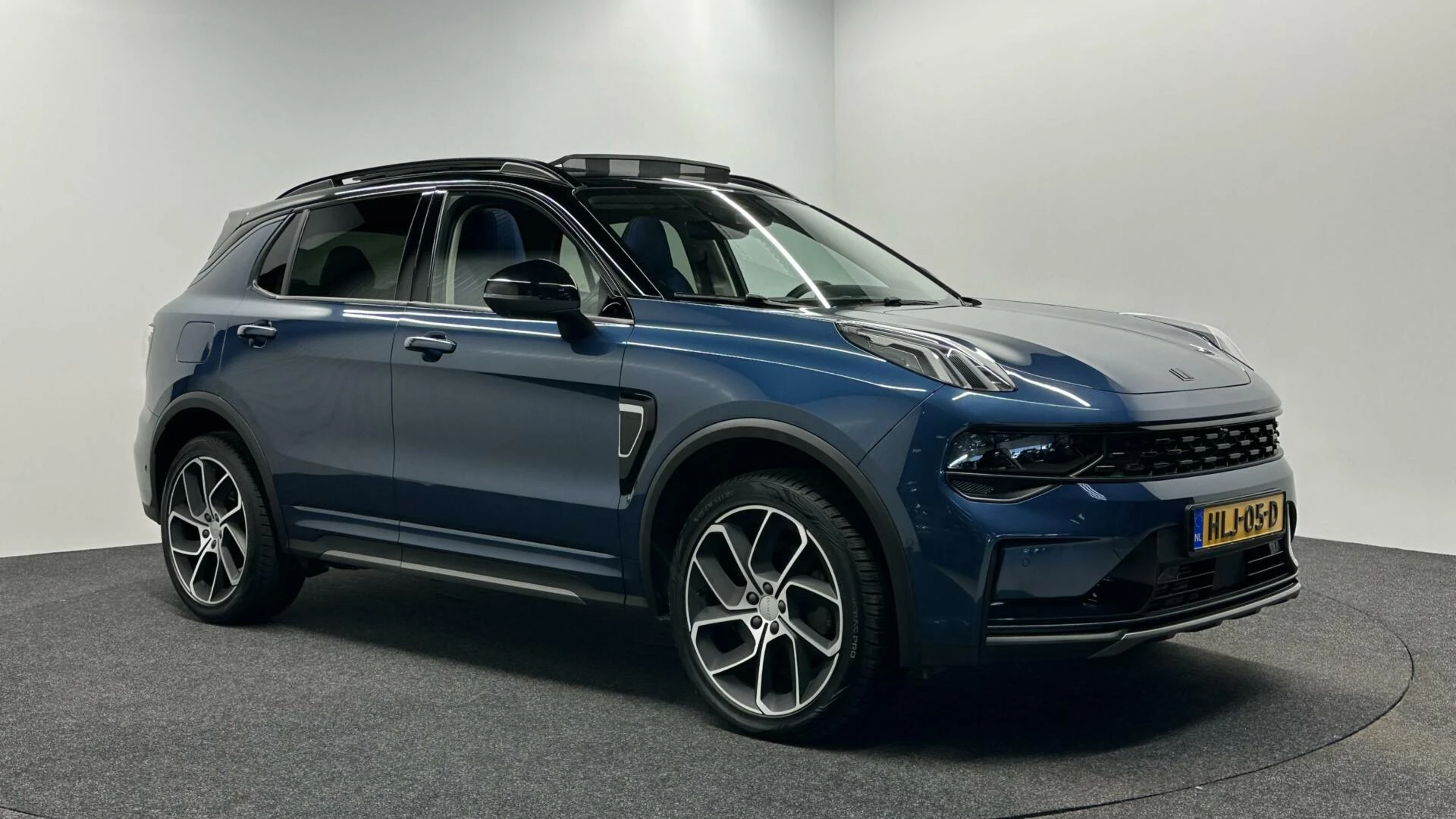 Hoofdafbeelding Lynk & Co 01
