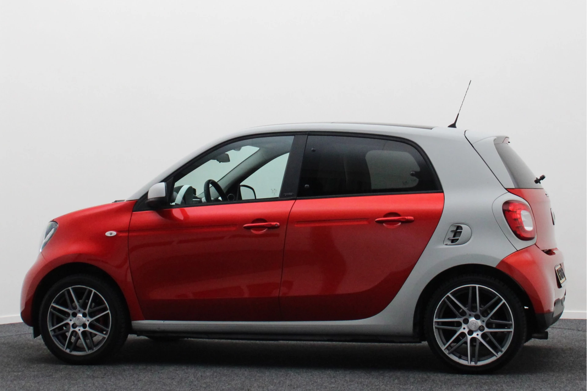 Hoofdafbeelding Smart Forfour