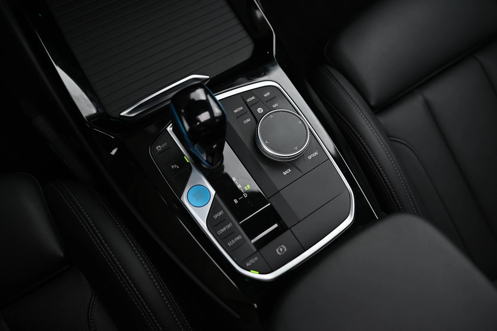 Hoofdafbeelding BMW iX3