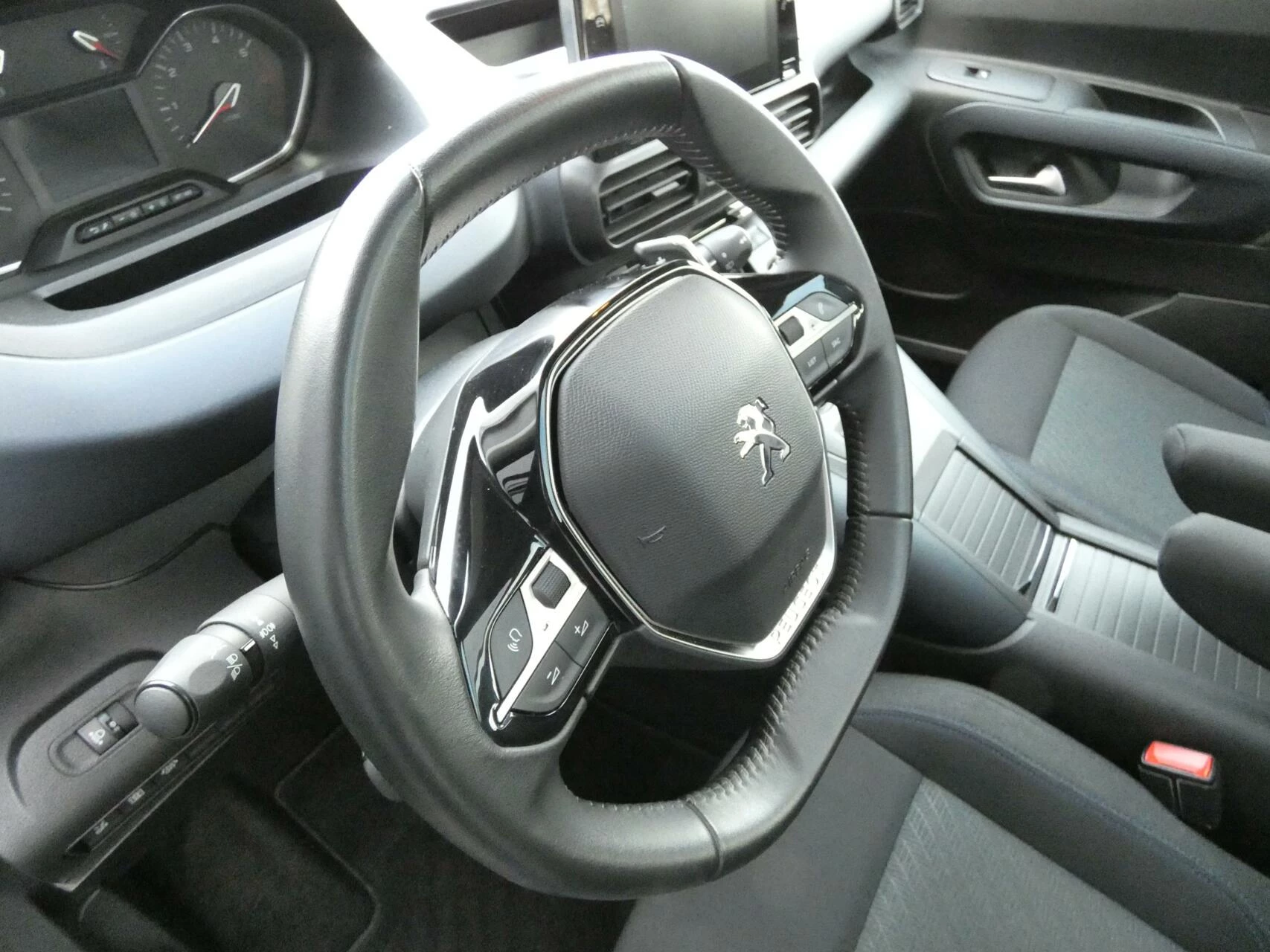 Hoofdafbeelding Peugeot Rifter