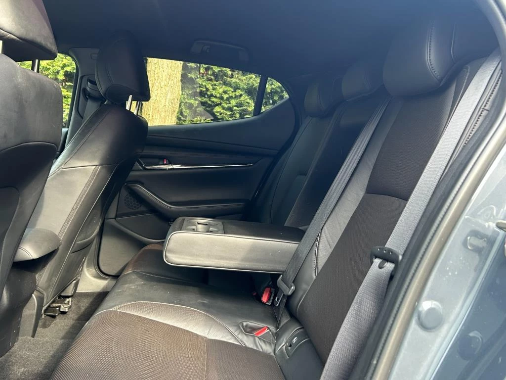 Hoofdafbeelding Mazda 3