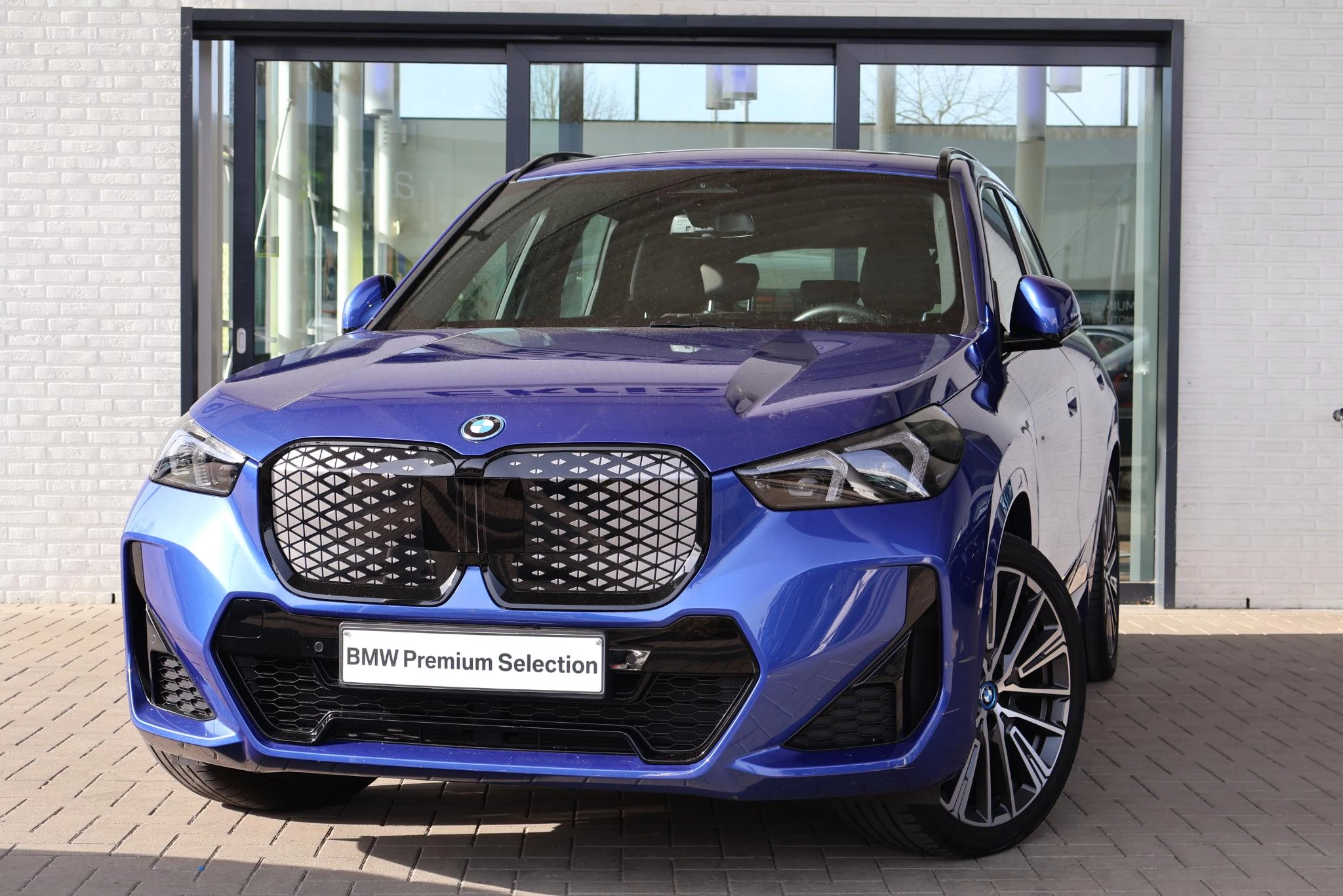 Hoofdafbeelding BMW iX1