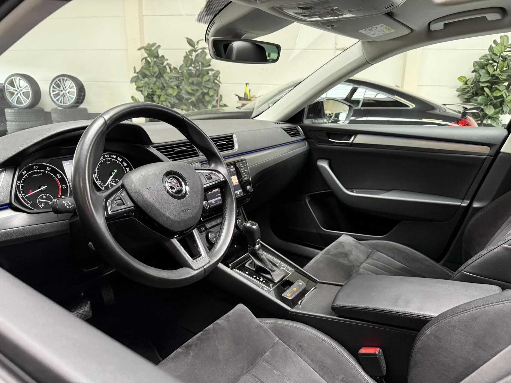 Hoofdafbeelding Škoda Superb