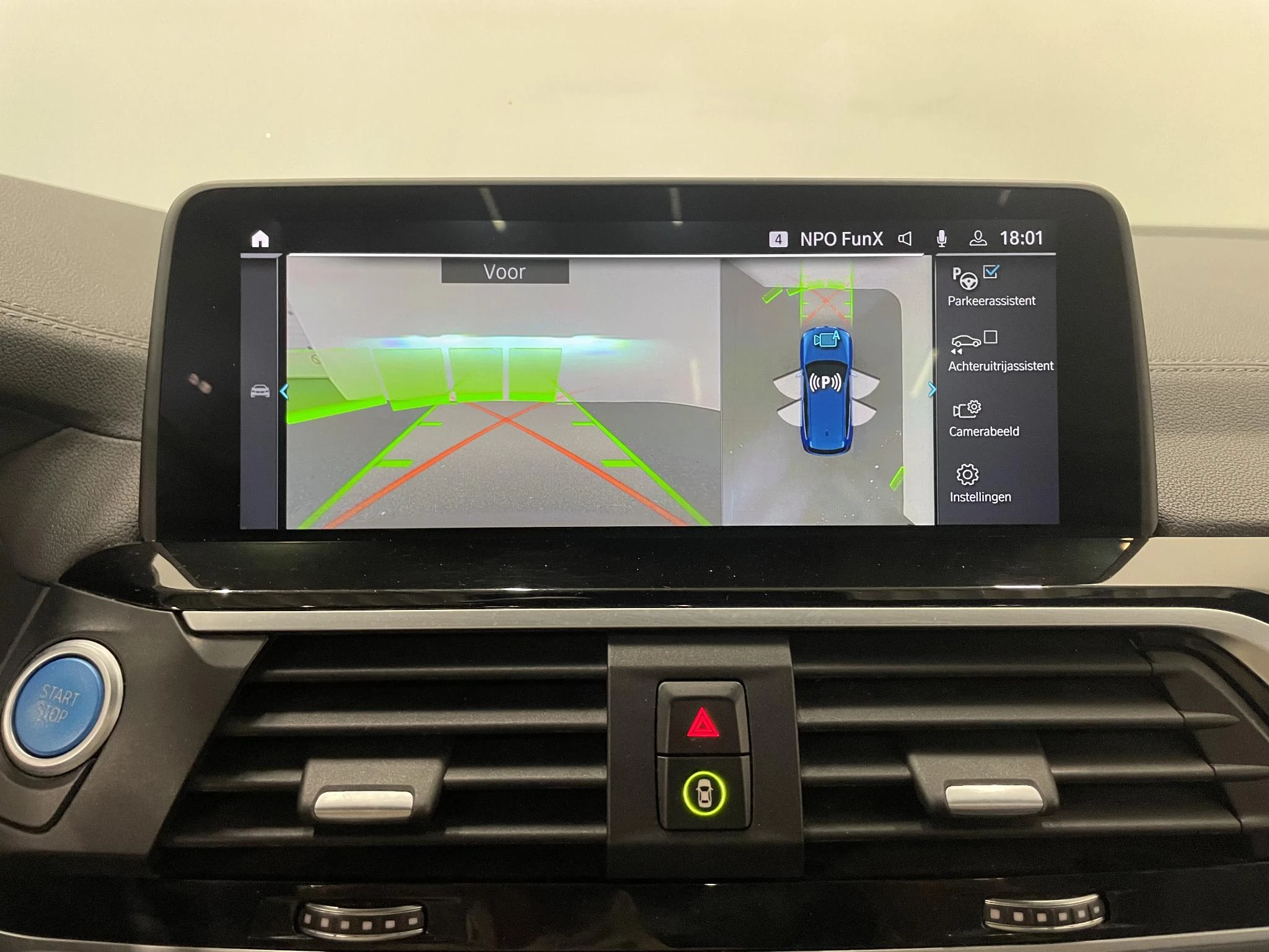 Hoofdafbeelding BMW iX3