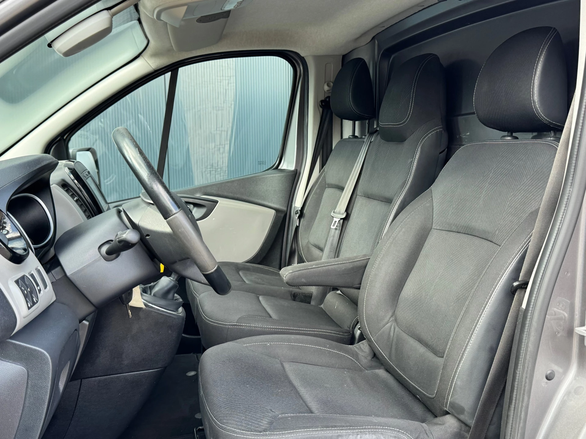 Hoofdafbeelding Nissan NV300