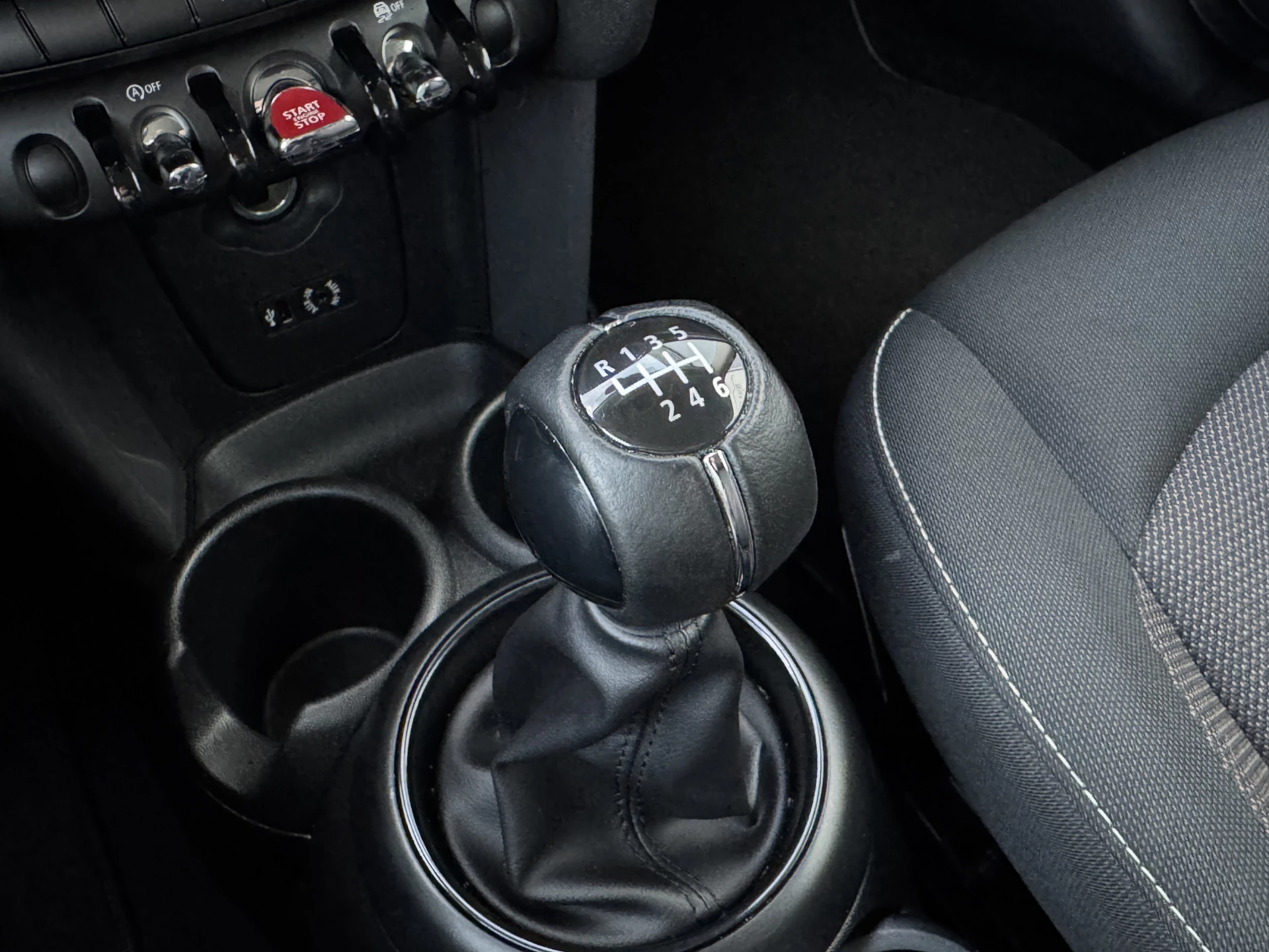 Hoofdafbeelding MINI Cooper