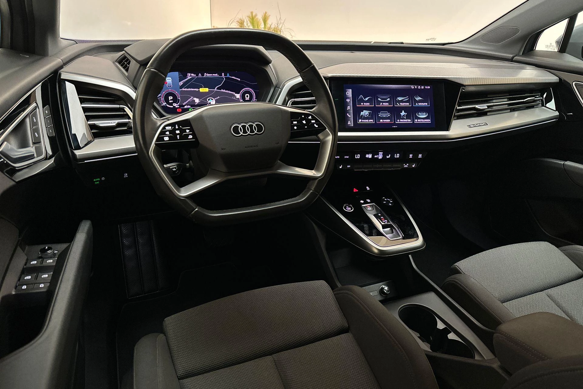 Hoofdafbeelding Audi Q4 e-tron