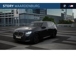 BMW X3 30e xDrive High Executive M Sport Automaat / Panoramadak / Trekhaak / Sportstoelen / Comfort Access / Stoelverwarming / Adaptieve LED / Parking Assistant Professional
