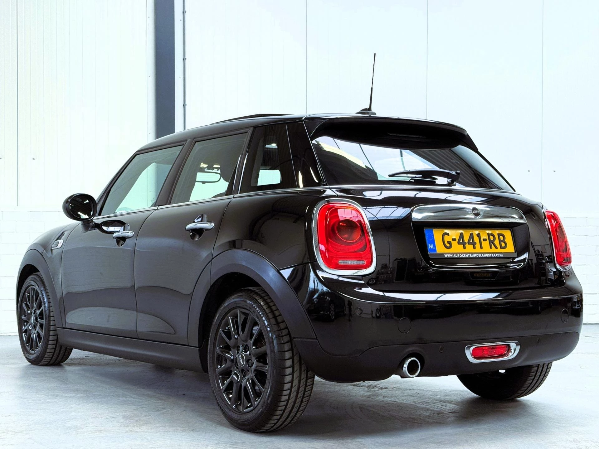Hoofdafbeelding MINI One