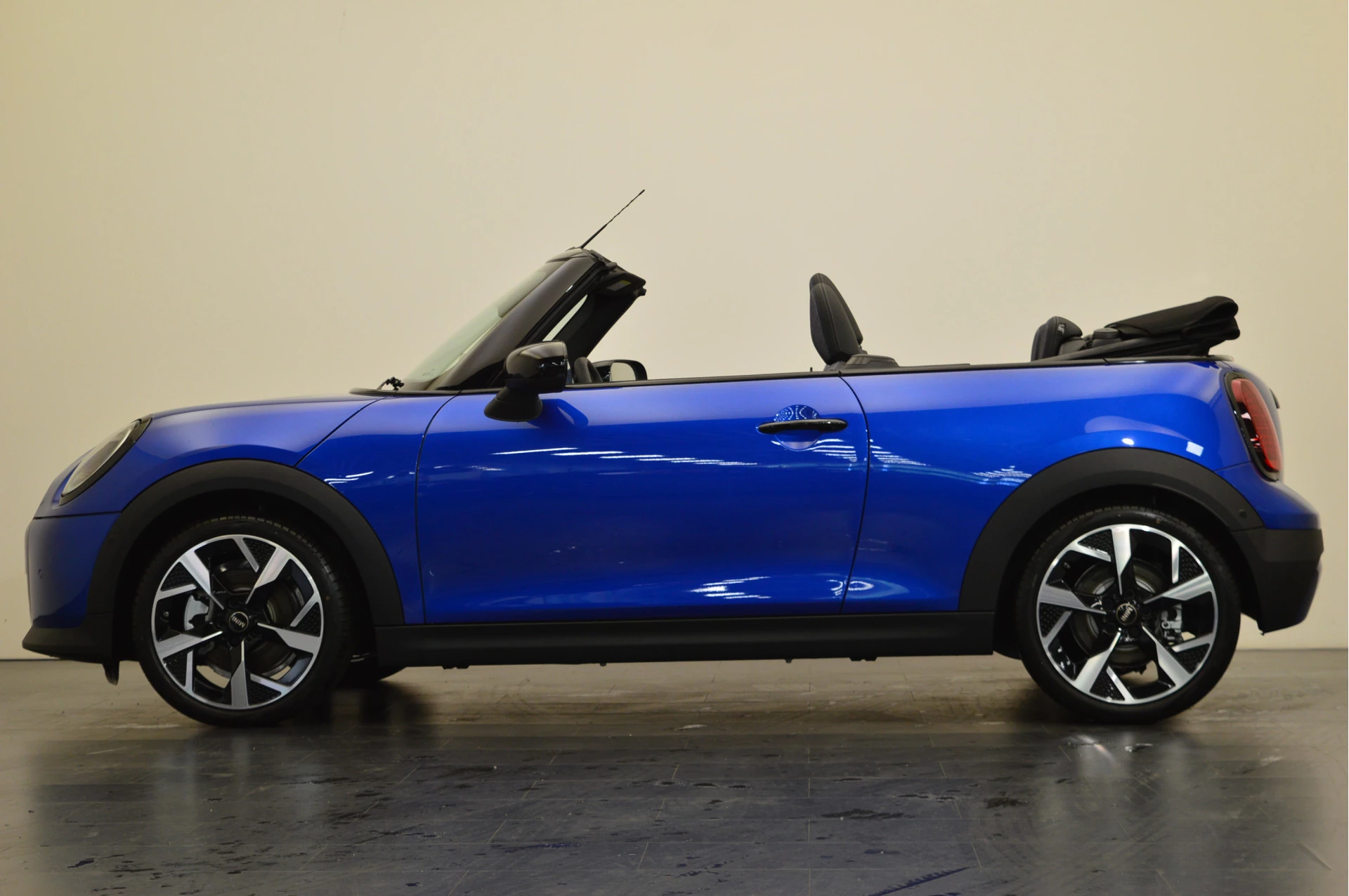 Hoofdafbeelding MINI Cooper Cabrio