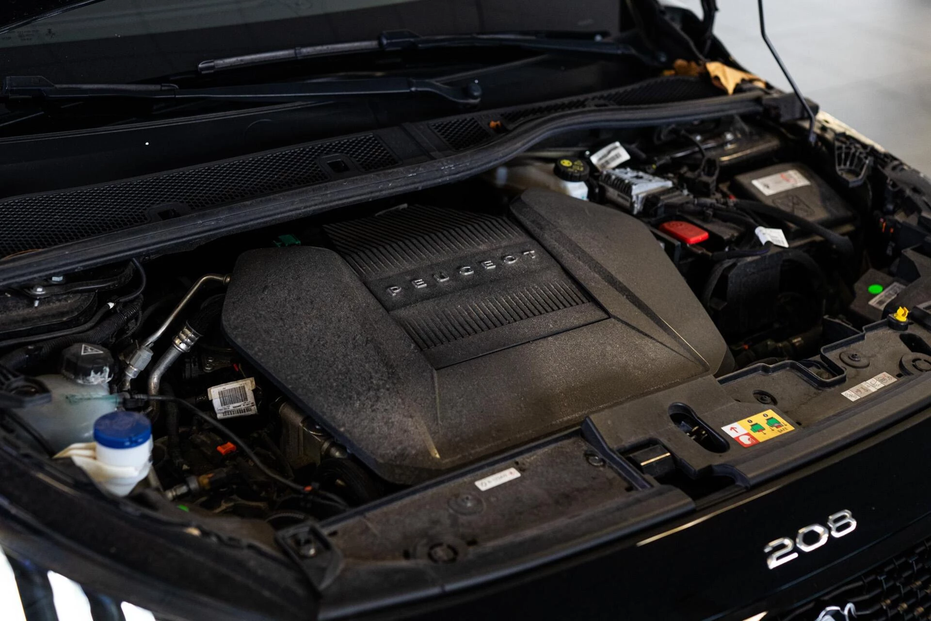 Hoofdafbeelding Peugeot e-208