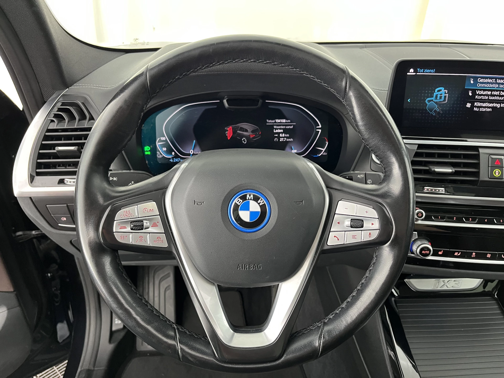 Hoofdafbeelding BMW iX3