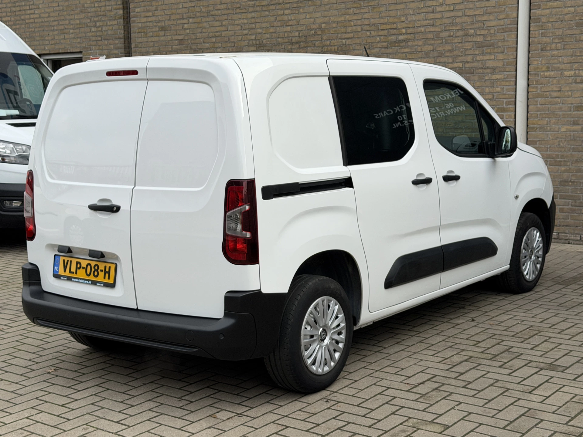 Hoofdafbeelding Peugeot Partner