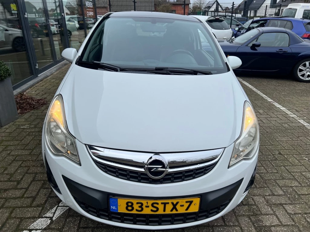 Hoofdafbeelding Opel Corsa