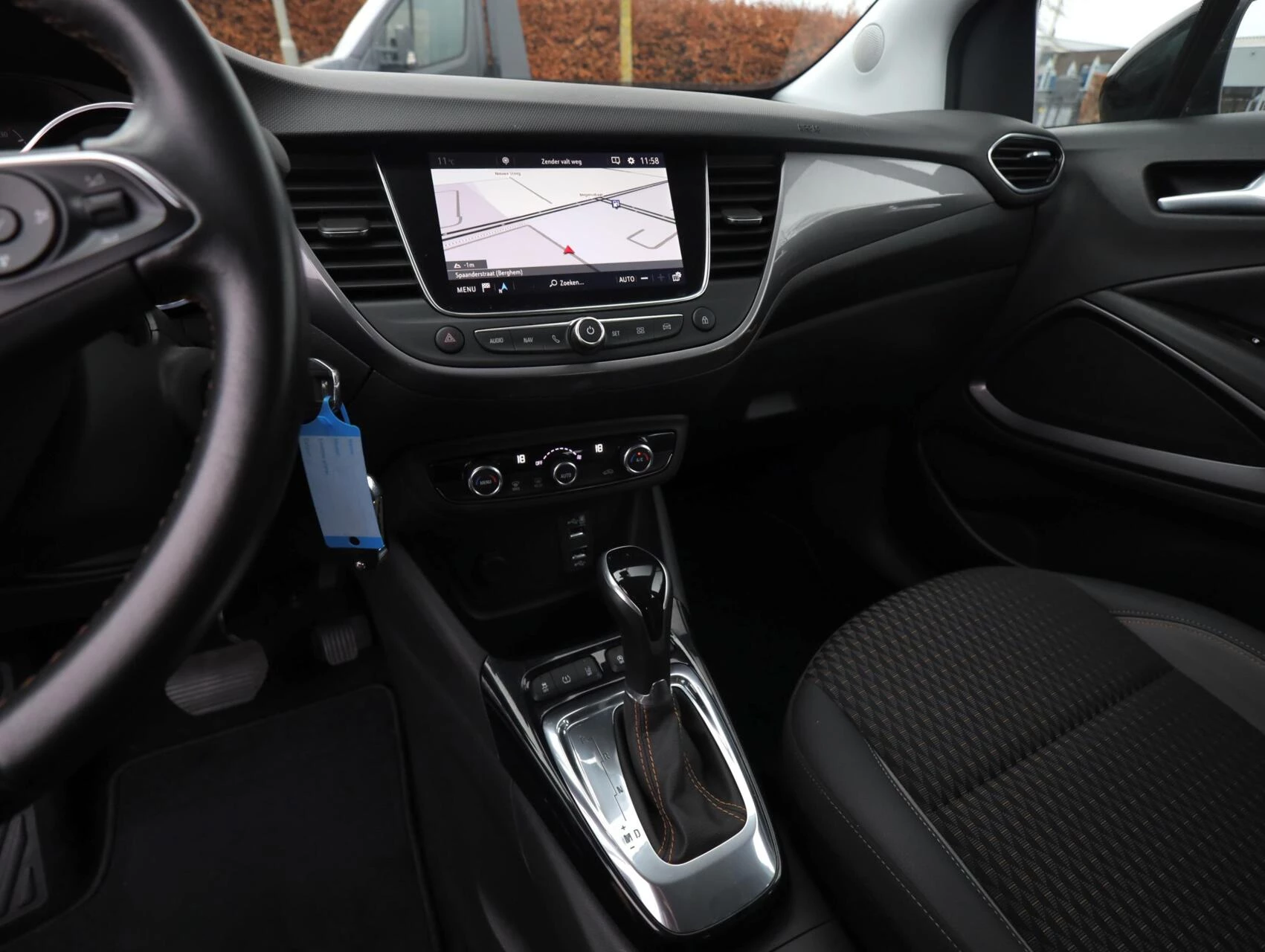 Hoofdafbeelding Opel Crossland X