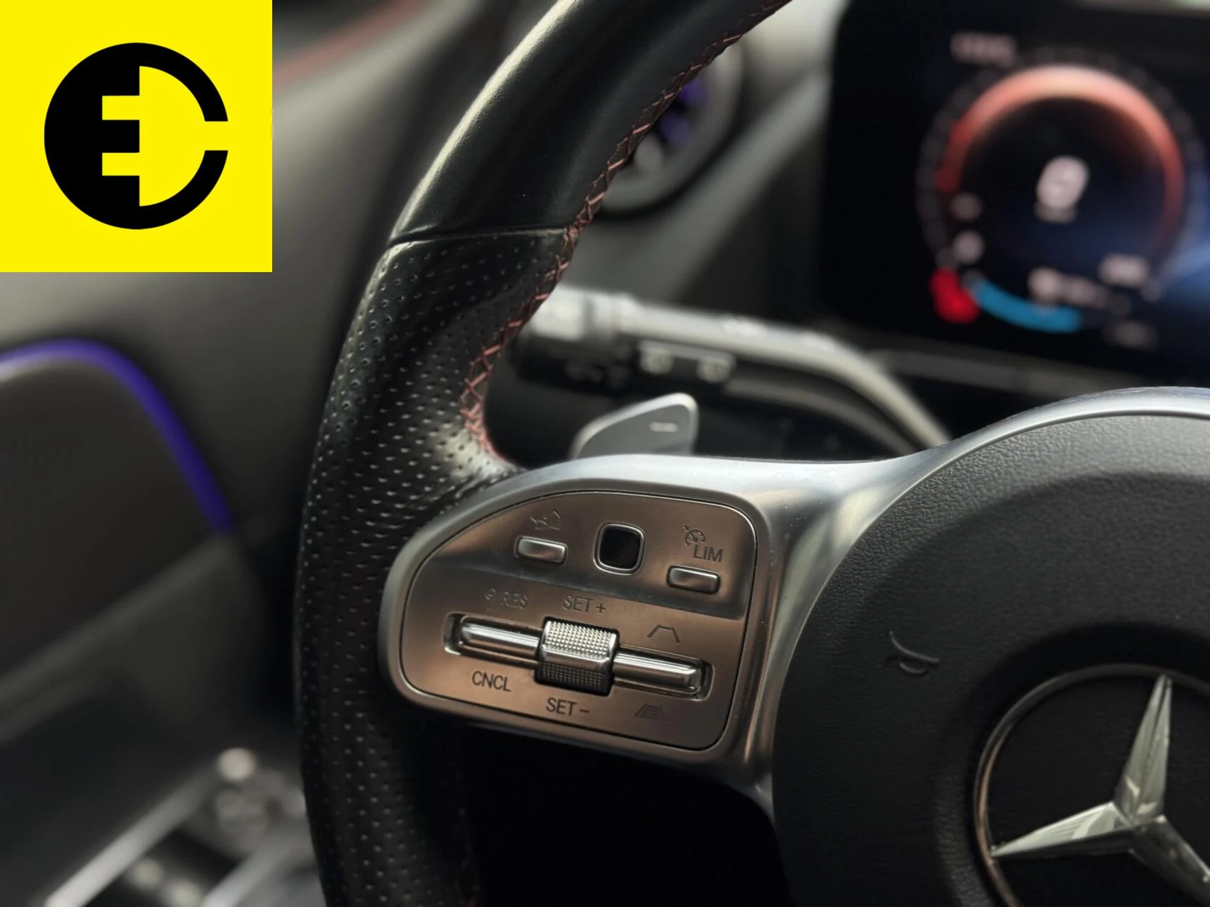 Hoofdafbeelding Mercedes-Benz EQA