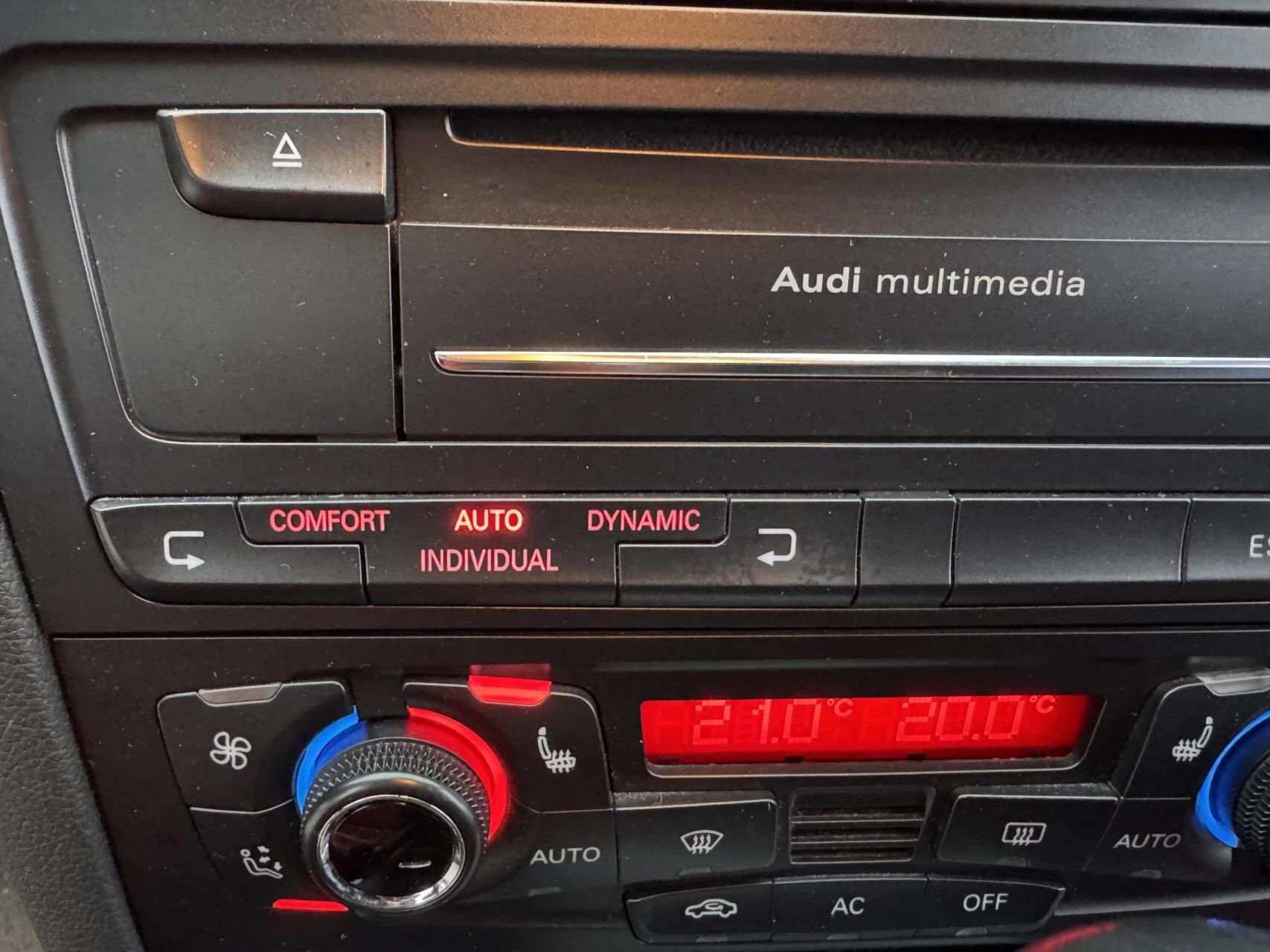 Hoofdafbeelding Audi S4